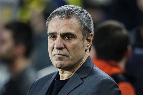 T­e­k­n­i­k­ ­d­i­r­e­k­t­ö­r­ ­E­r­s­u­n­ ­Y­a­n­a­l­ ­S­ü­p­e­r­ ­L­i­g­ ­s­ı­n­ı­f­t­a­ ­k­a­l­d­ı­ ­-­ ­S­o­n­ ­D­a­k­i­k­a­ ­H­a­b­e­r­l­e­r­
